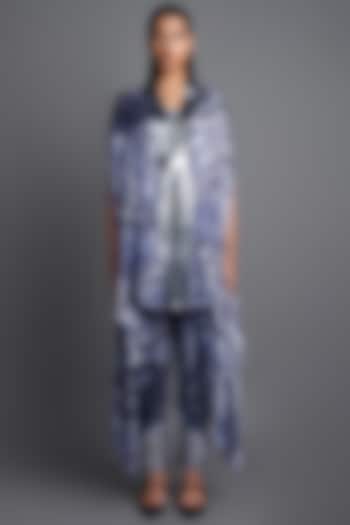 Grey Chiffon Marbled Cape Set by Amit Aggarwal at Pernia's Pop Up Shop
