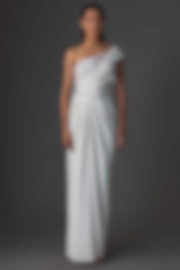 Ivory Banana Crepe Engagement Gown by Amit Aggarwal at Pernia's Pop Up Shop