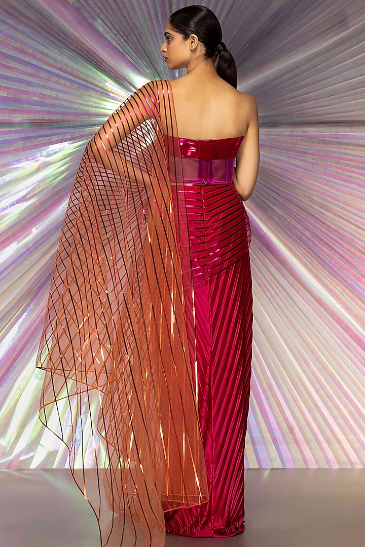 Pink Metallic Ombre Bridal Saree Set by Amit Aggarwal at Pernia's Pop Up Shop