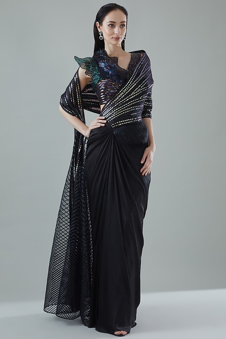 Black Tulle & Organza Pre-Stitched Bridal Saree Set by Amit Aggarwal at Pernia's Pop Up Shop