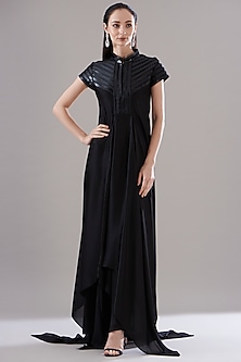 product-color-Black