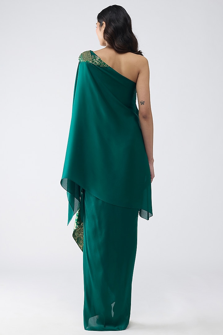 Emerald Green Satin Chiffon One-Shoulder Cape Set by Amit Aggarwal at Pernia's Pop Up Shop