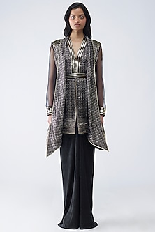 product-color-Black