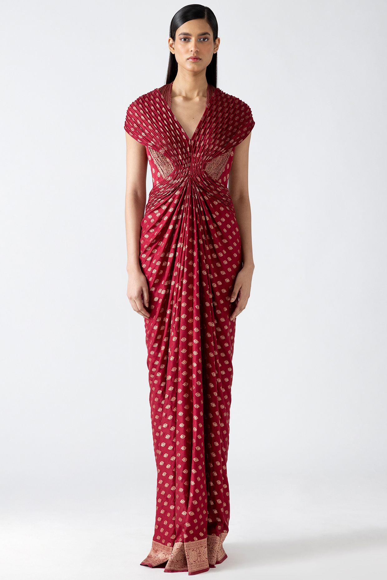 Magma Banarasi Micro Pleated Structured Bridal Gown Saree by Amit Aggarwal at Pernia's Pop Up Shop