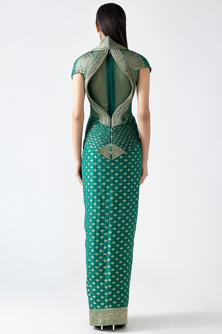Emerald Banarasi Micro Pleated Moulded Bridal Gown Saree by Amit Aggarwal at Pernia's Pop Up Shop