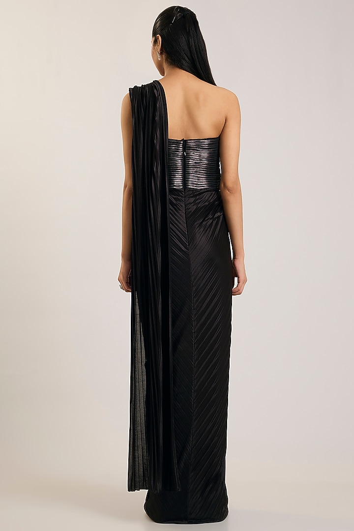 Onyx Black Balloon Jersey Reception Gown Saree by Amit Aggarwal at Pernia's Pop Up Shop