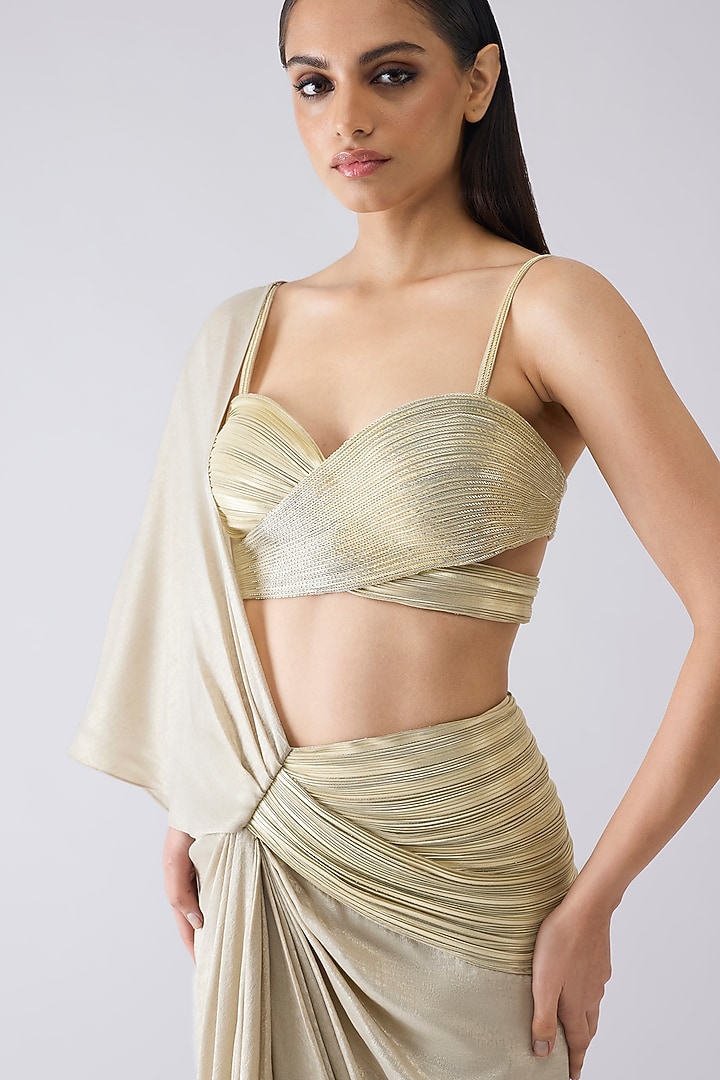 Sand-Colored Tulle & Foil Crepe Draped Reception Saree Set by Amit Aggarwal at Pernia's Pop Up Shop
