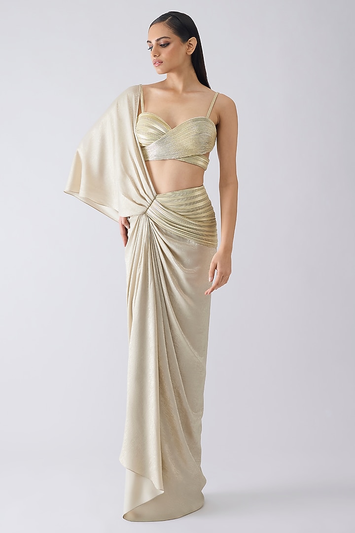 Sand-Colored Tulle & Foil Crepe Draped Reception Saree Set by Amit Aggarwal at Pernia's Pop Up Shop