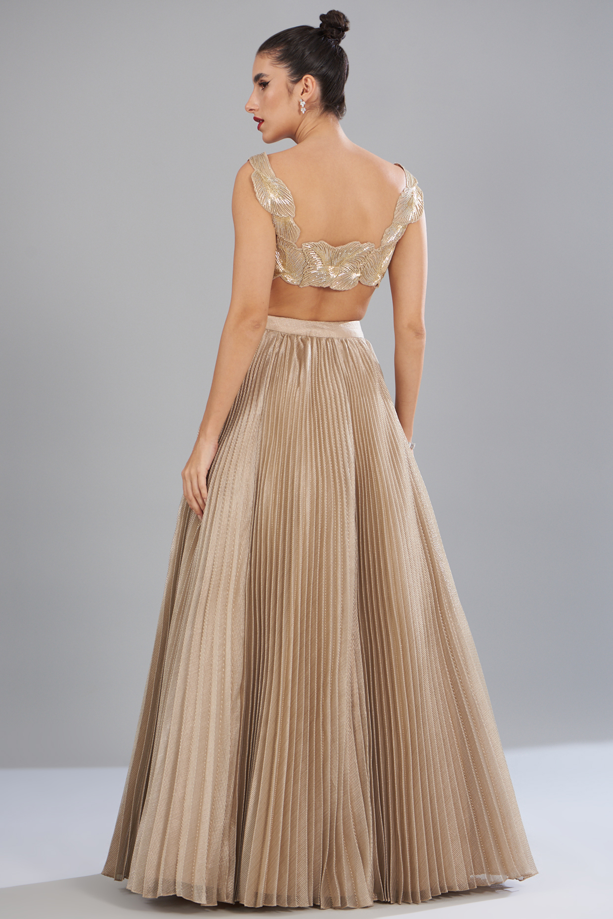 Gold organza deals skirt