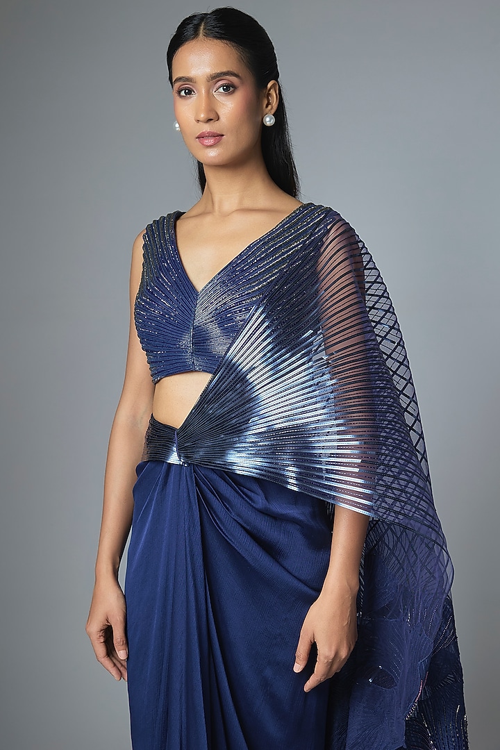 Cosmos Blue Satin Chiffon Skirt Bridal Saree Set by Amit Aggarwal at Pernia's Pop Up Shop