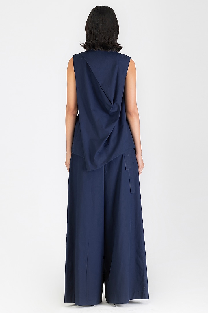 Cosmos Blue Poplin Pleated Top by Amit Aggarwal at Pernia's Pop Up Shop