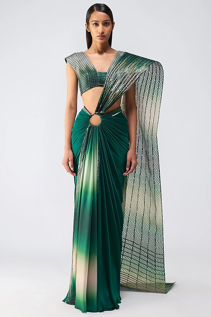Emerald Chiffon Pre-Draped Reception Saree Set by Amit Aggarwal at Pernia's Pop Up Shop