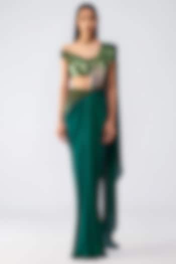 Emerald Chiffon Pre-Draped Reception Saree Set by Amit Aggarwal at Pernia's Pop Up Shop