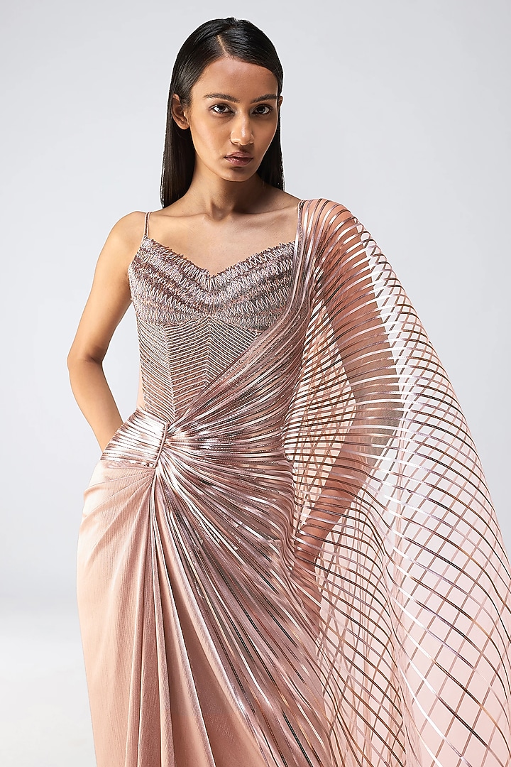 Rose Satin Chiffon & Butterfly Net Metallic Draped Bridal Saree Set by Amit Aggarwal at Pernia's Pop Up Shop