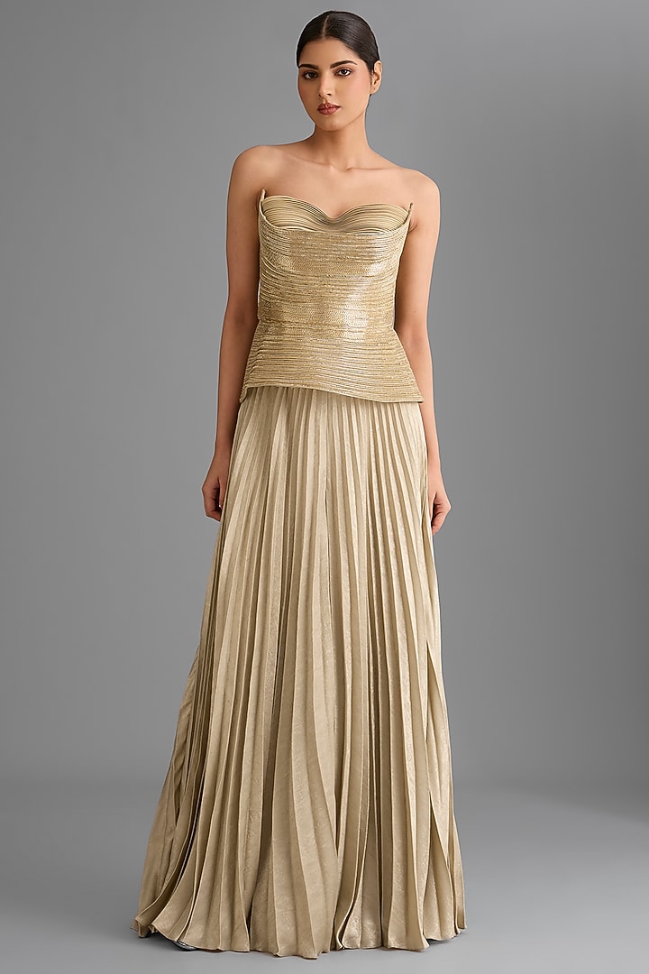 Champagne Tulle Cape Set by Amit Aggarwal at Pernia's Pop Up Shop