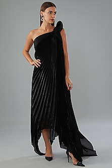 product-color-Black