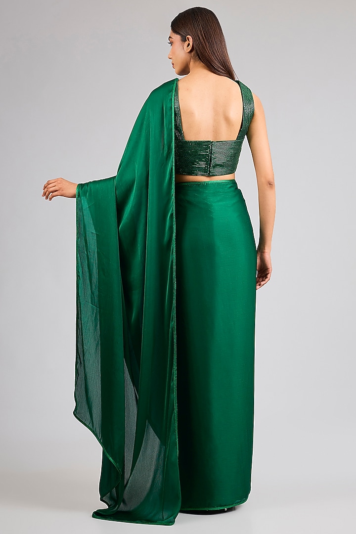 Emerald Green Satin Chiffon Draped Reception Saree Set by Amit Aggarwal at Pernia's Pop Up Shop