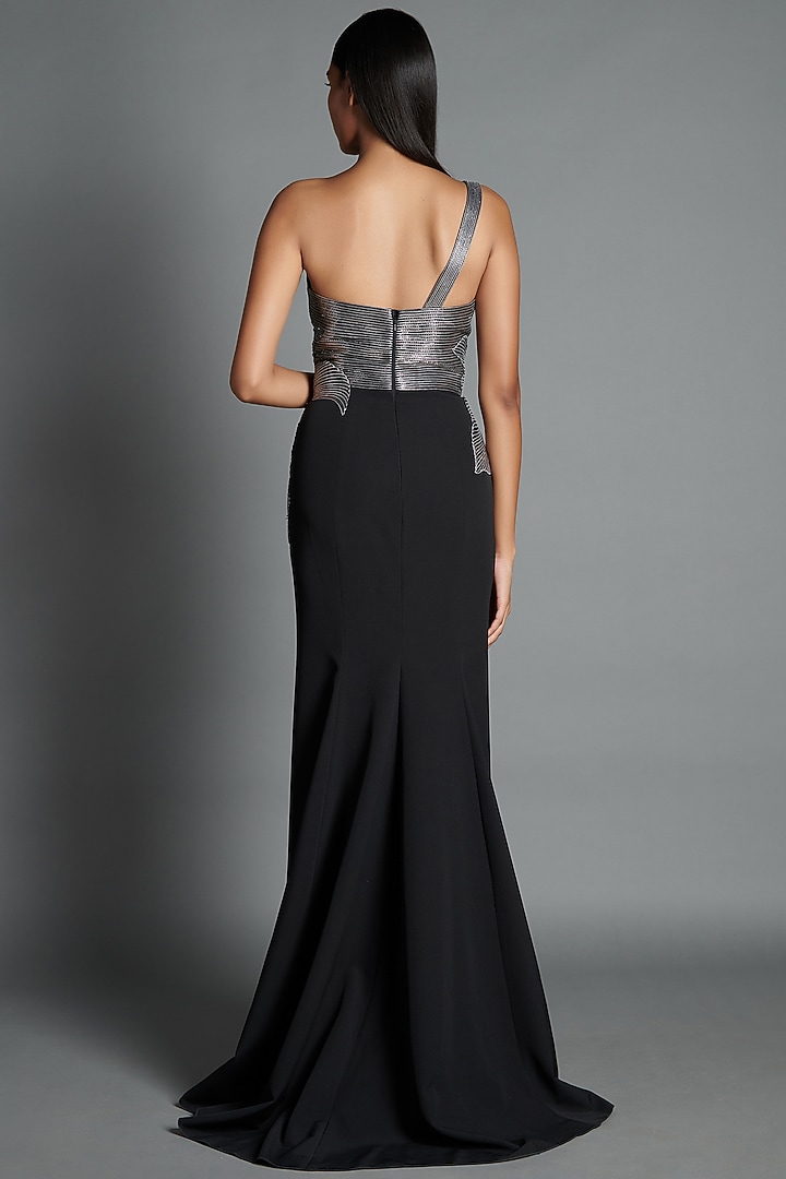 Metallic Black Embroidered Moulded Gown by Amit Aggarwal at Pernia's Pop Up Shop