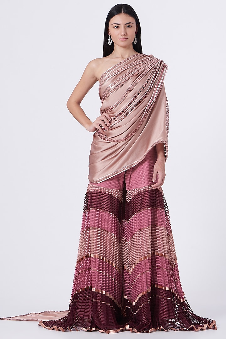 Metallic Onion Pink Hand Embroidered Cape Set by Amit Aggarwal