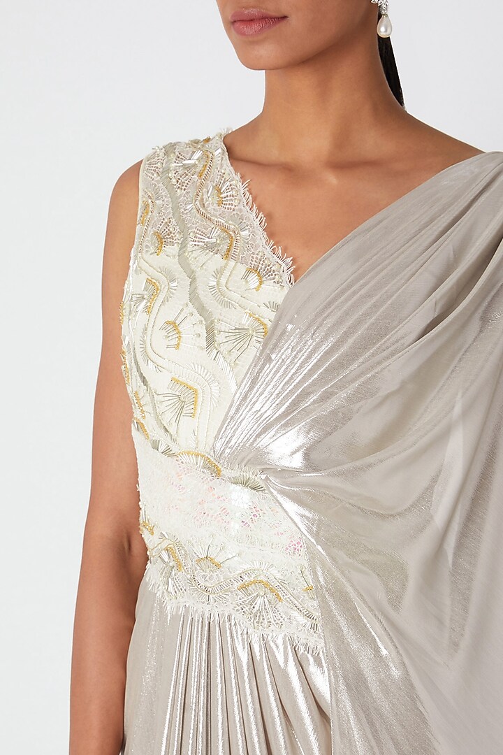 Silver Embroidered Pre-Stitched Reception Saree by Amit Aggarwal at Pernia's Pop Up Shop