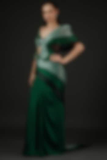 Emerald Green Ombre Jersey Saree Set by Amit Aggarwal