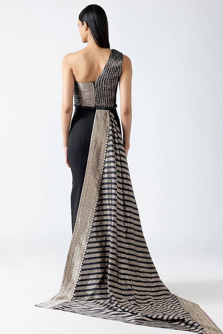 Black Banana Crepe & Banarasi Bridal Gown With Drape by Amit Aggarwal at Pernia's Pop Up Shop