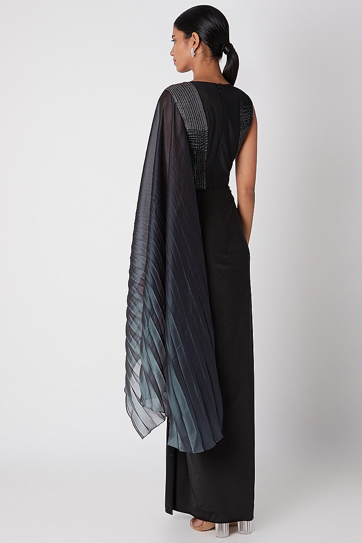 Grey Ombre Embroidered Pre-Stitched Reception Saree by Amit Aggarwal at Pernia's Pop Up Shop