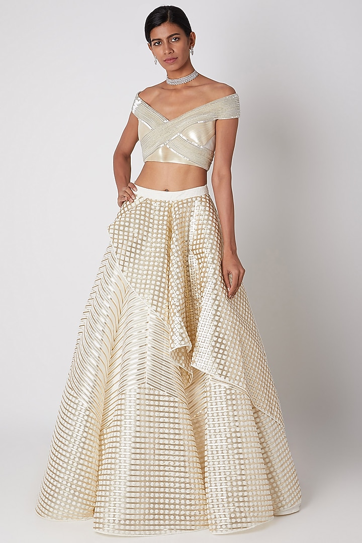 Ivory Embroidered Bridal Lehenga With Blouse by Amit Aggarwal at Pernia's Pop Up Shop