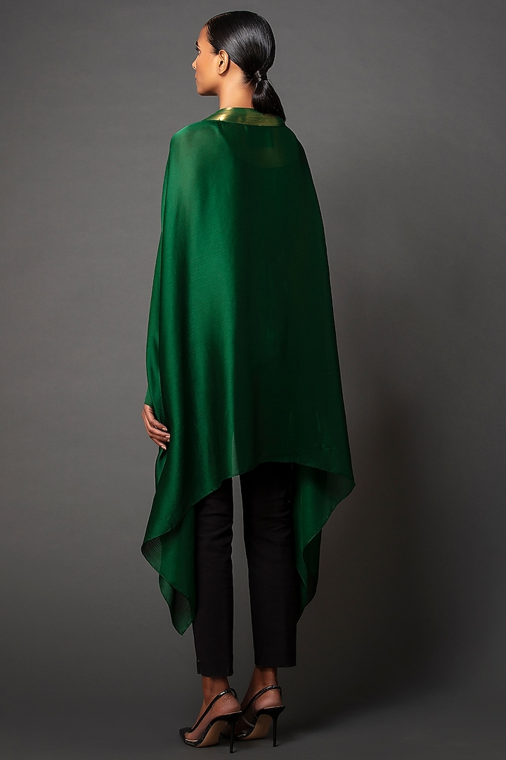 Emerald Green Draped Cape Set by Amit Aggarwal at Pernia's Pop Up Shop