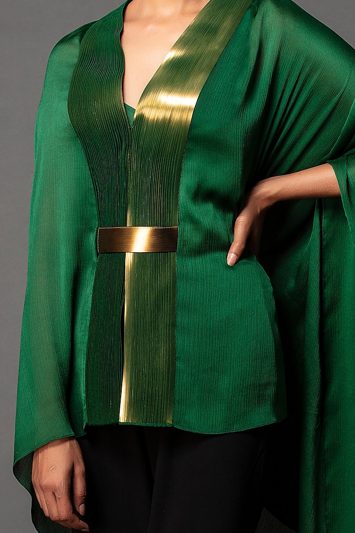 Emerald Green Draped Cape Set by Amit Aggarwal at Pernia's Pop Up Shop