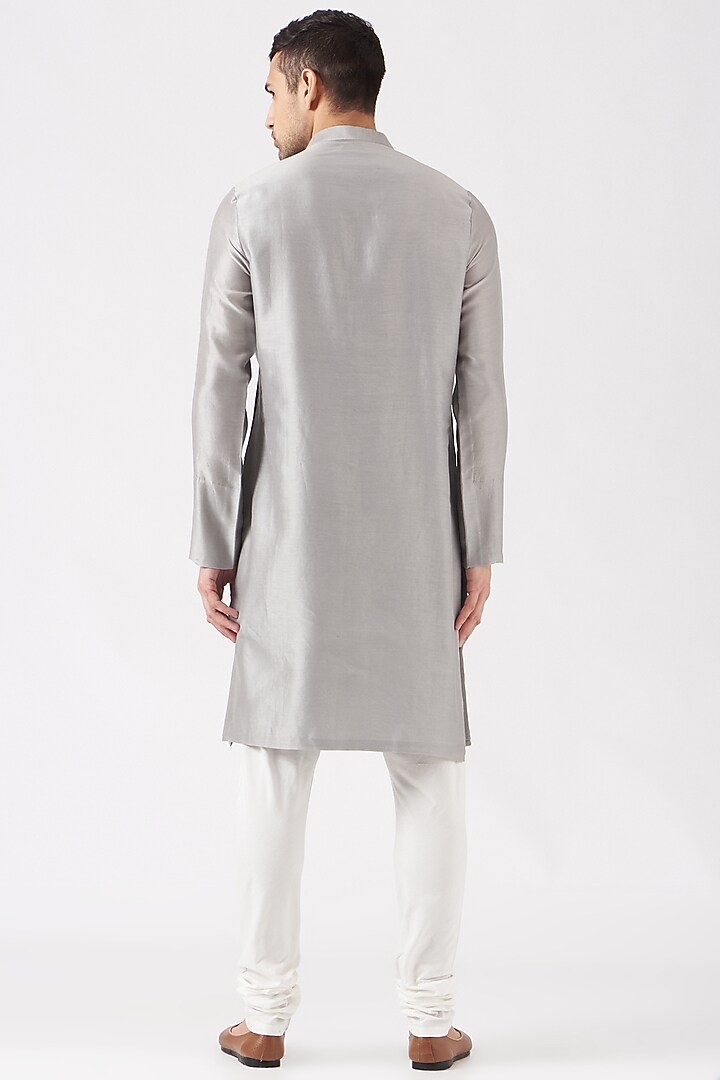 Grey Silk Chanderi Kurta by Amit Aggarwal Men at Pernia's Pop Up Shop