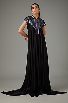 product-color-Black