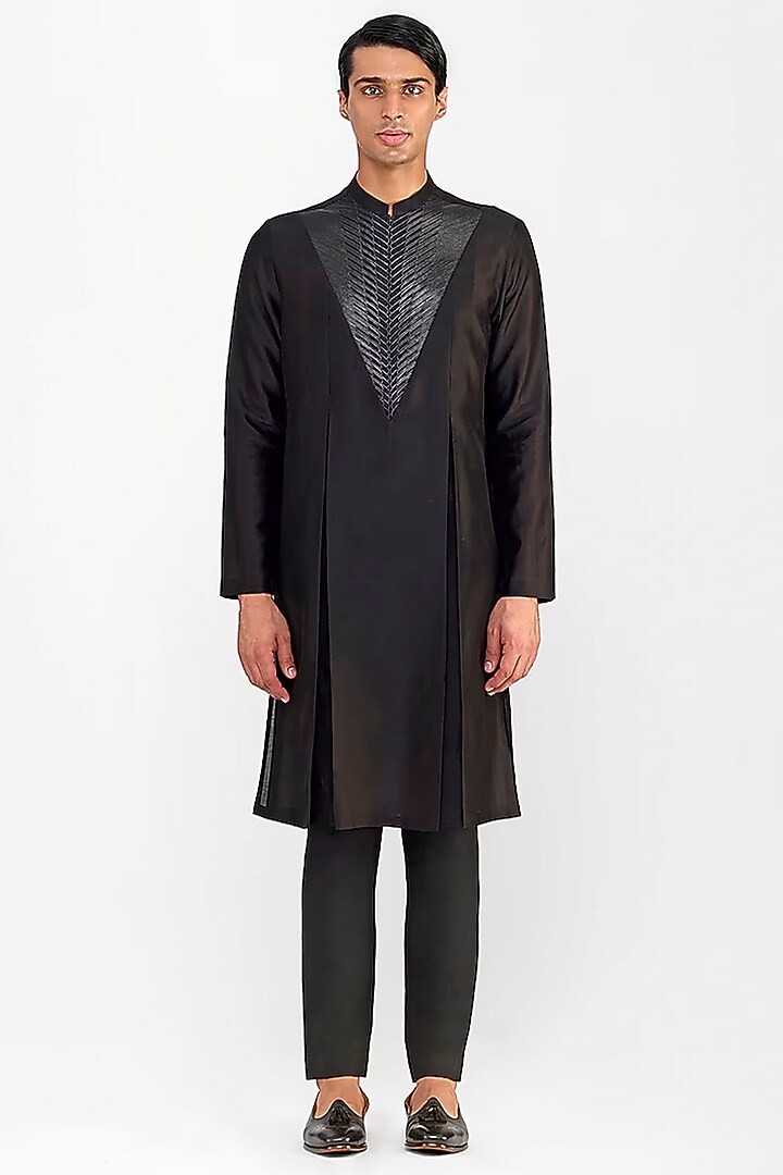 Black Chanderi Silk Kurta by Amit Aggarwal Men at Pernia's Pop Up Shop