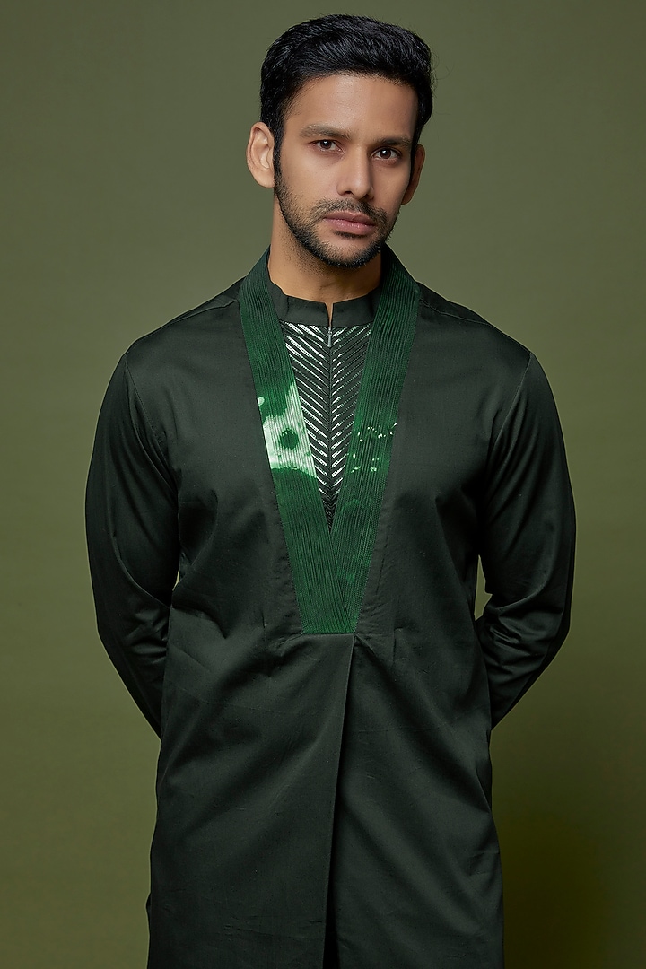 Emerald Metallic Polymer Kurta Set by Amit Aggarwal Men at Pernia's Pop Up Shop
