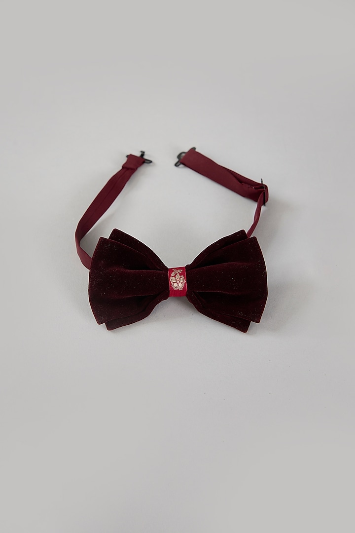 Plum Velvet Bowtie by Amit Aggarwal Men at Pernia's Pop Up Shop