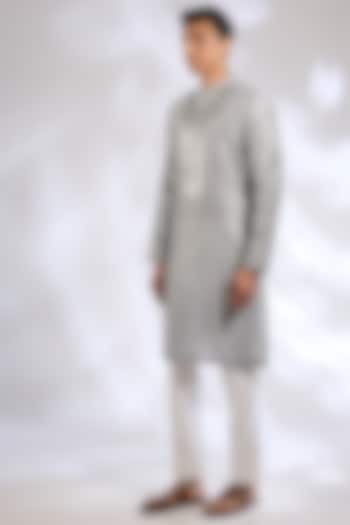 Steel-Colored Chanderi Silk & Tussar Kurta Set by Amit Aggarwal Men