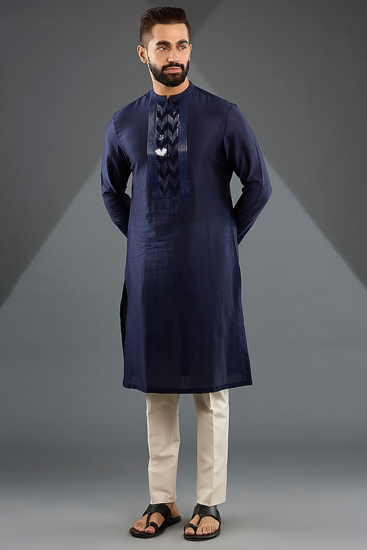 Ink Blue Chanderi Silk & Tussar Silk Cotton Metallic Chevron Kurta Set by Amit Aggarwal Men at Pernia's Pop Up Shop
