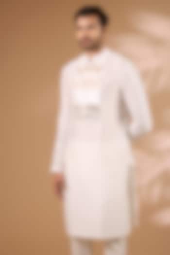 White Chanderi Silk Kurta by Amit Aggarwal Men