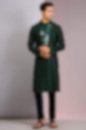 Emerald Green Chanderi Silk Kurta by Amit Aggarwal Men at Pernia's Pop Up Shop