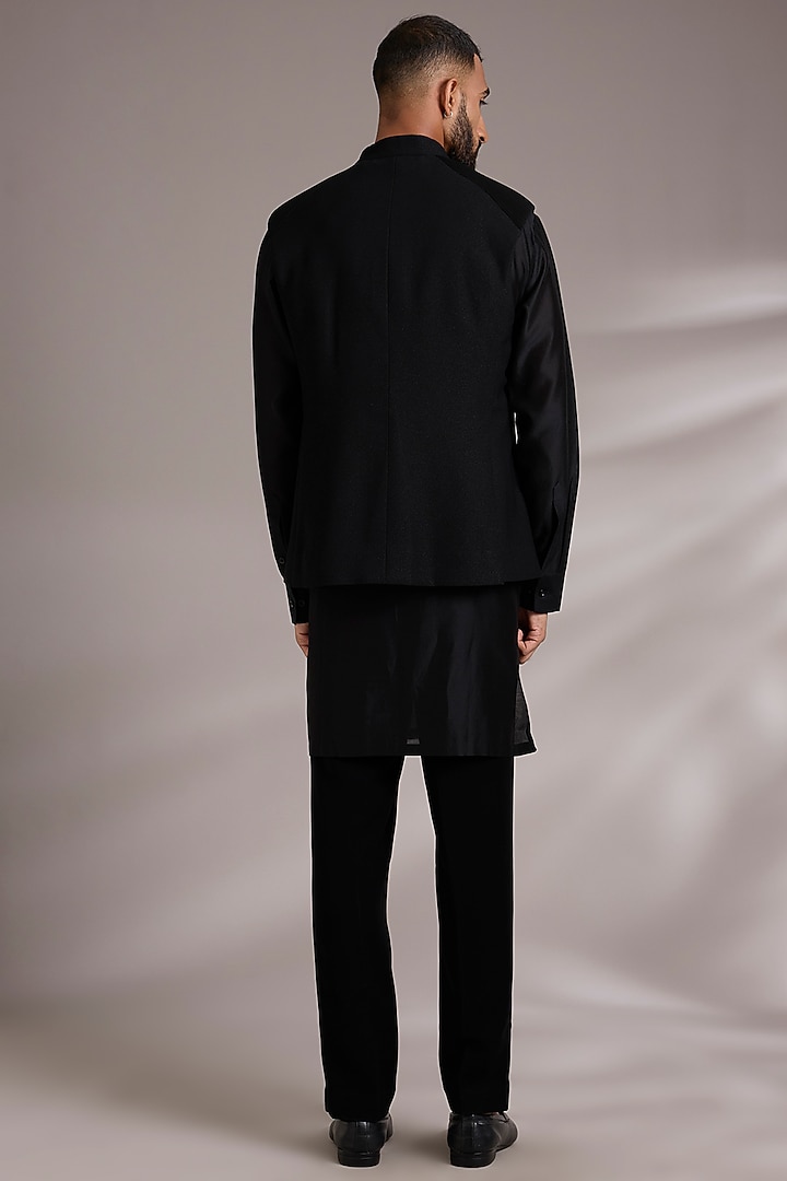 Black Cotton Satin Bundi Jacket Set by Amit Aggarwal Men at Pernia's Pop Up Shop