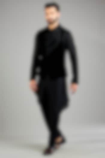Black Velvet Bundi Jacket Set by Amit Aggarwal Men at Pernia's Pop Up Shop