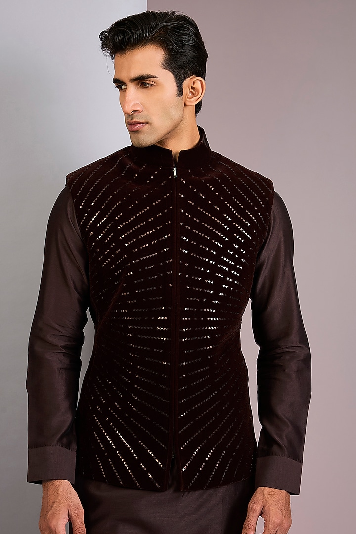 Brown Velvet Bundi Jacket Set by Amit Aggarwal Men at Pernia's Pop Up Shop