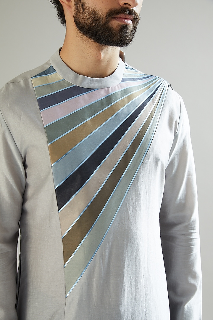 Grey Silk Chanderi Kurta Set by Amit Aggarwal Men at Pernia's Pop Up Shop