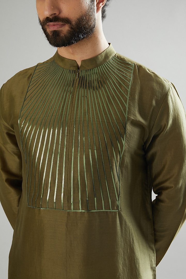 Olive Green Silk Chanderi Kurta by Amit Aggarwal Men at Pernia's Pop Up Shop