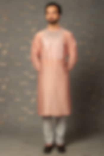 Pink Silk Chanderi Metallic Kurta by Amit Aggarwal Men