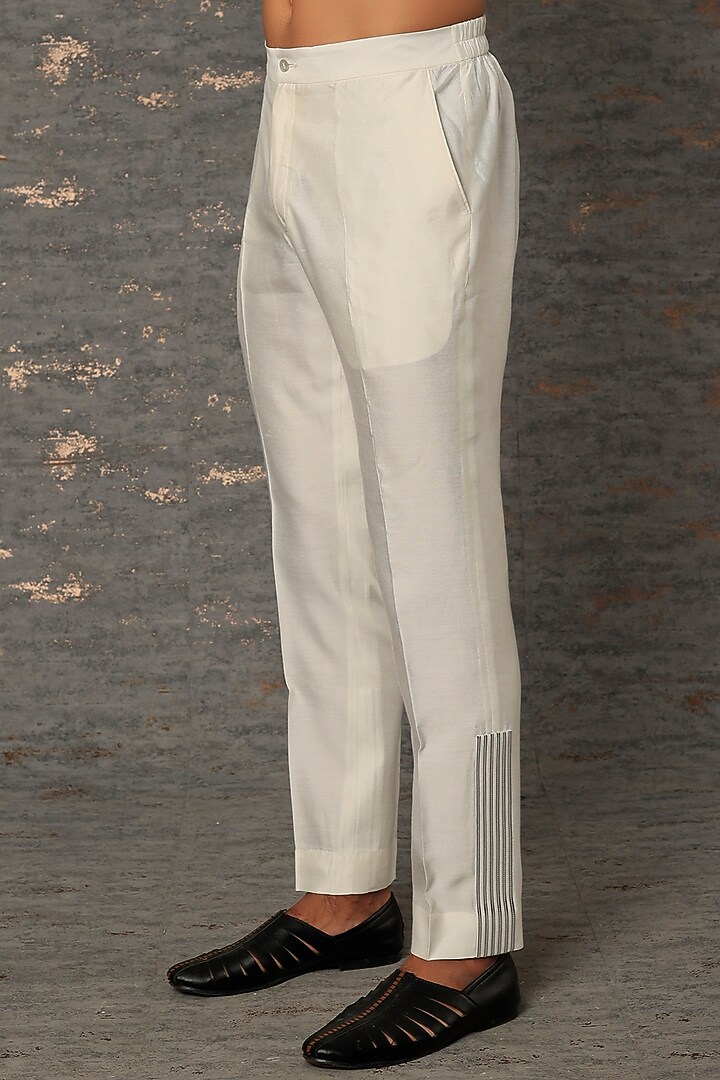 Grey Silk Chanderi Kurta Set by Amit Aggarwal Men at Pernia's Pop Up Shop