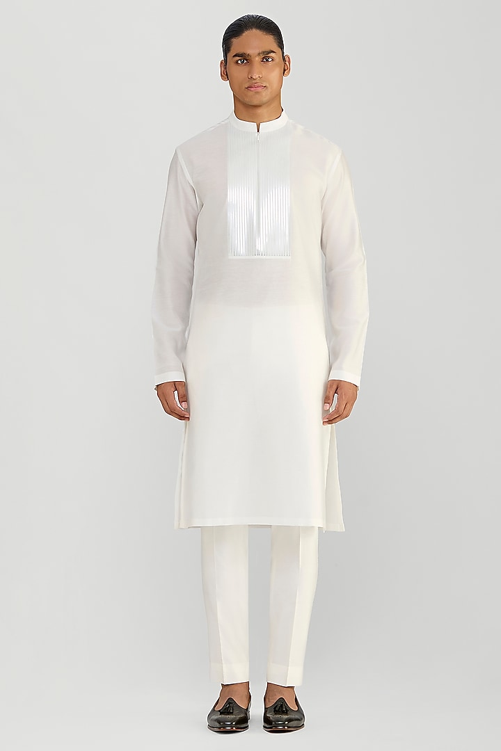 Ivory Chanderi Silk Metallic Micro Pleated Kurta Set by Amit Aggarwal Men at Pernia's Pop Up Shop