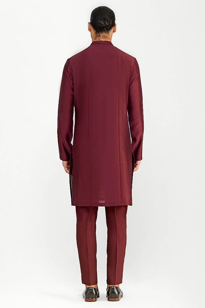 Plum Chanderi Silk Kurta Set by Amit Aggarwal Men at Pernia's Pop Up Shop