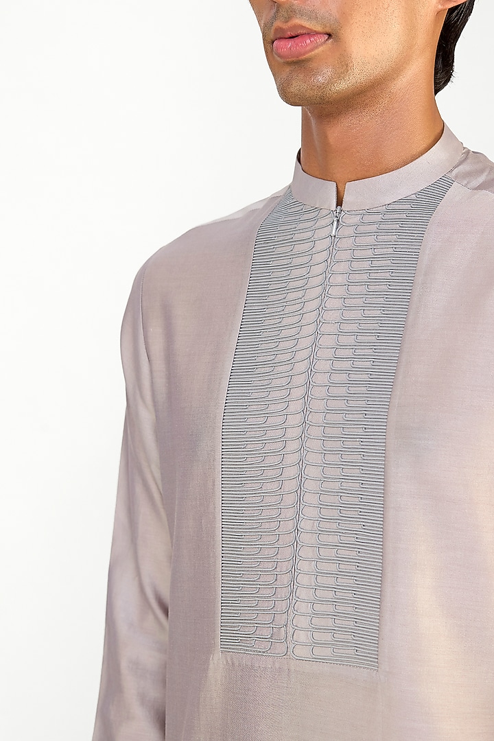 Grey Chanderi Silk Corded Kurta Set by Amit Aggarwal Men at Pernia's Pop Up Shop