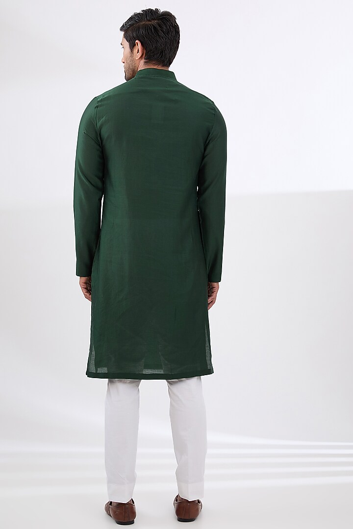 Emerald Green Silk Chanderi Metallic Kurta by Amit Aggarwal Men at Pernia's Pop Up Shop